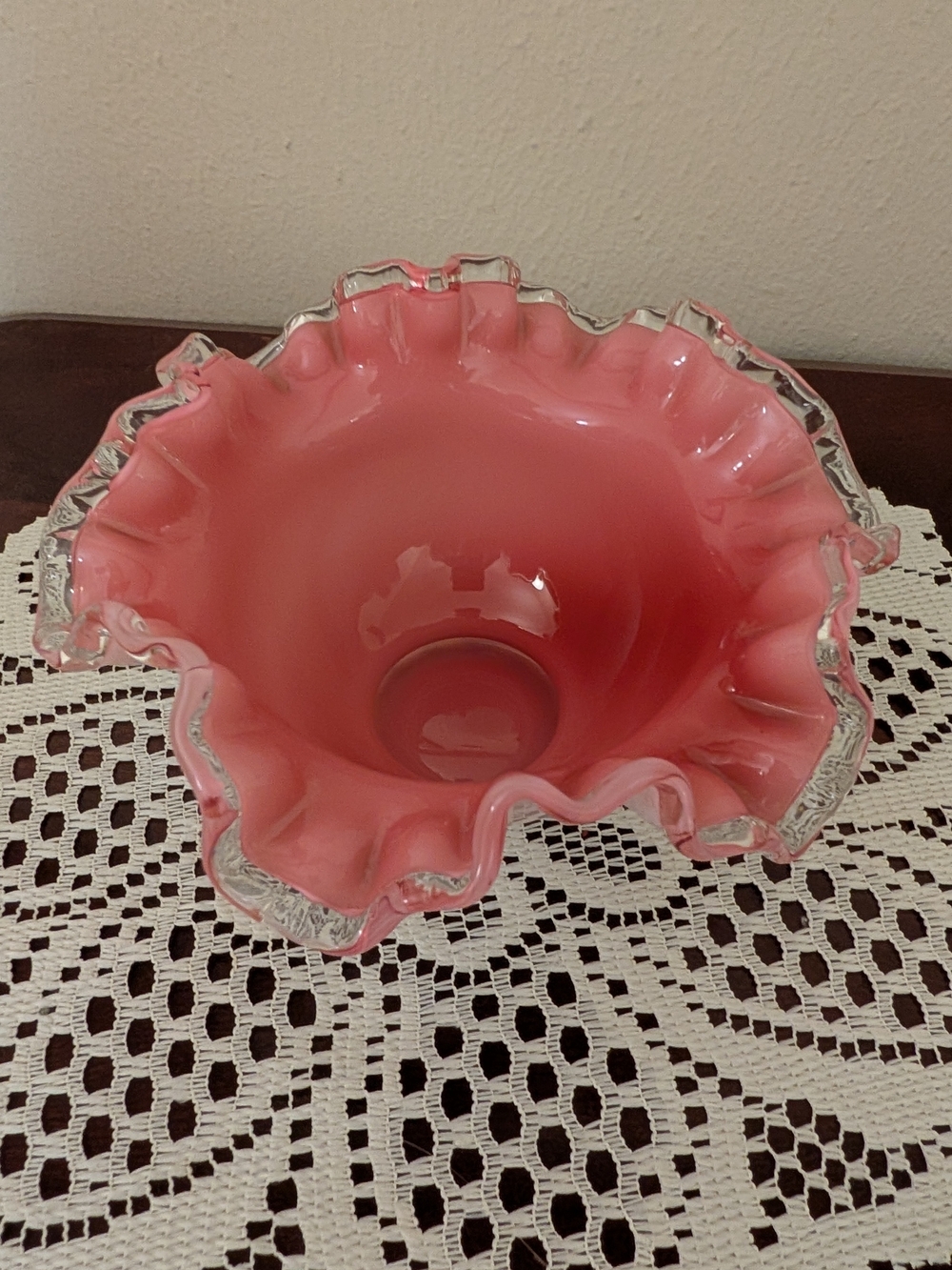 Fenton Silver Crest Peach Pattern. (1940-1969)